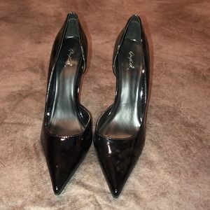 Black heels sz 9